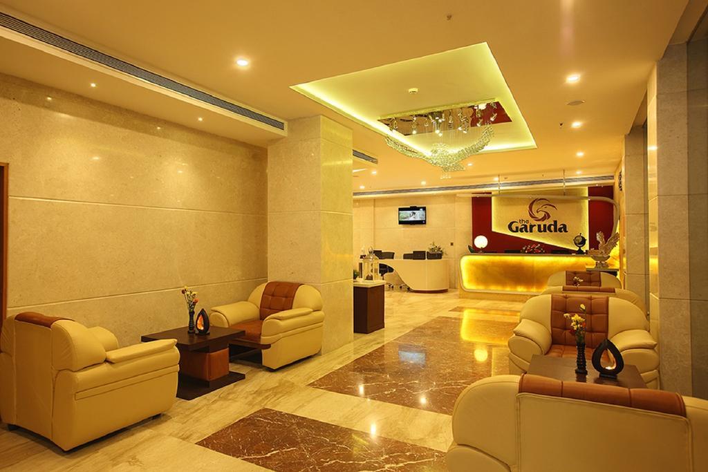The Garuda Hotel Thrissur Buitenkant foto